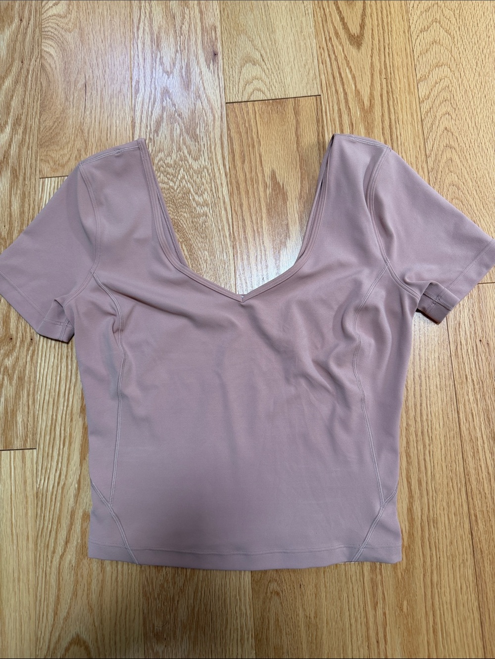 Lululemon Sz 4, short sleeve align crop top.